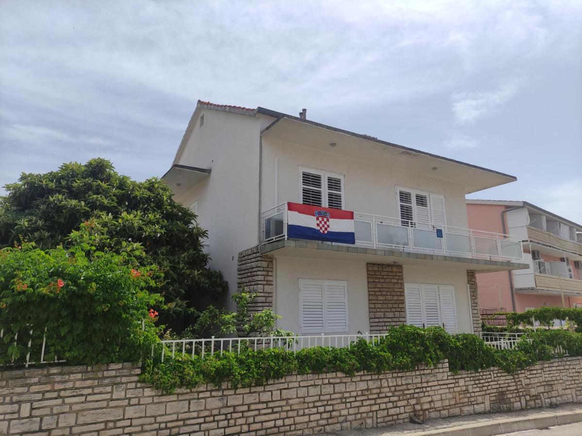 Apartment Landeka Primošten Dış mekan fotoğraf